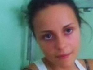Раненая молодая женщина хотела приобрести в овощном ларьке банан, а угодила под пулю.
