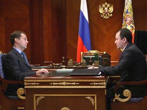 Глава государства напомнил главе «Интер РАО» Борису Ковальчуку, что государство взамен на акции энергокомпаний рассчитывает на понятные для населения энерготарифы.